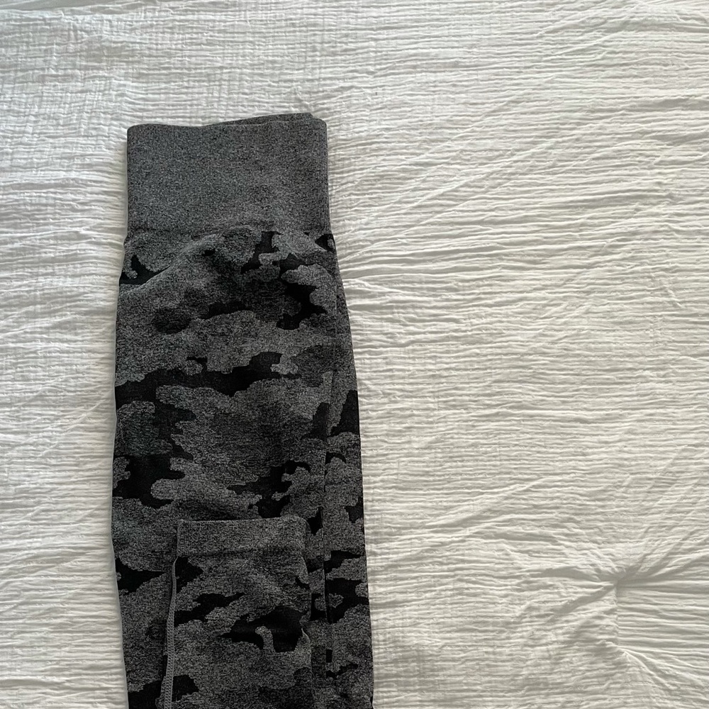 Black Camo Seamless Leggings